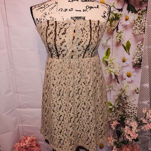 Rachael & Chloe Strapless Dress 👗